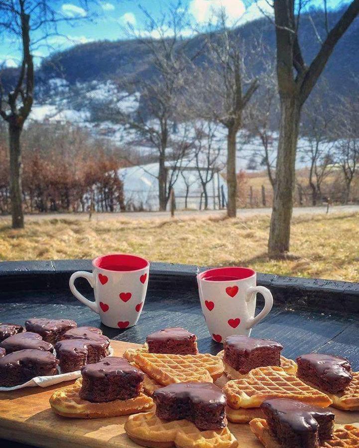 Seoski Turizam Melovic Rozanstvo Buitenkant foto