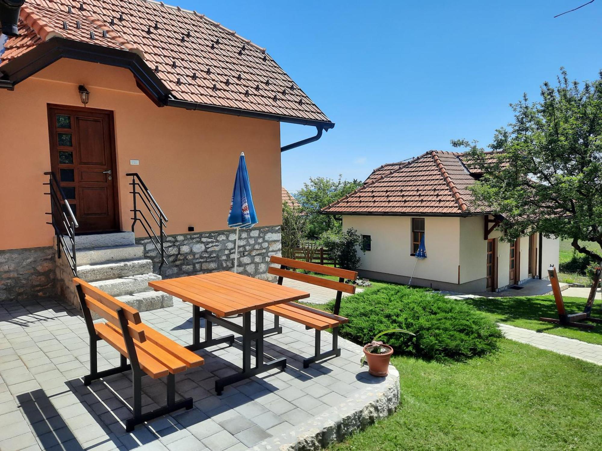 Seoski Turizam Melovic Rozanstvo Buitenkant foto